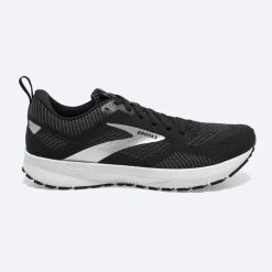 Brooks Revel 5