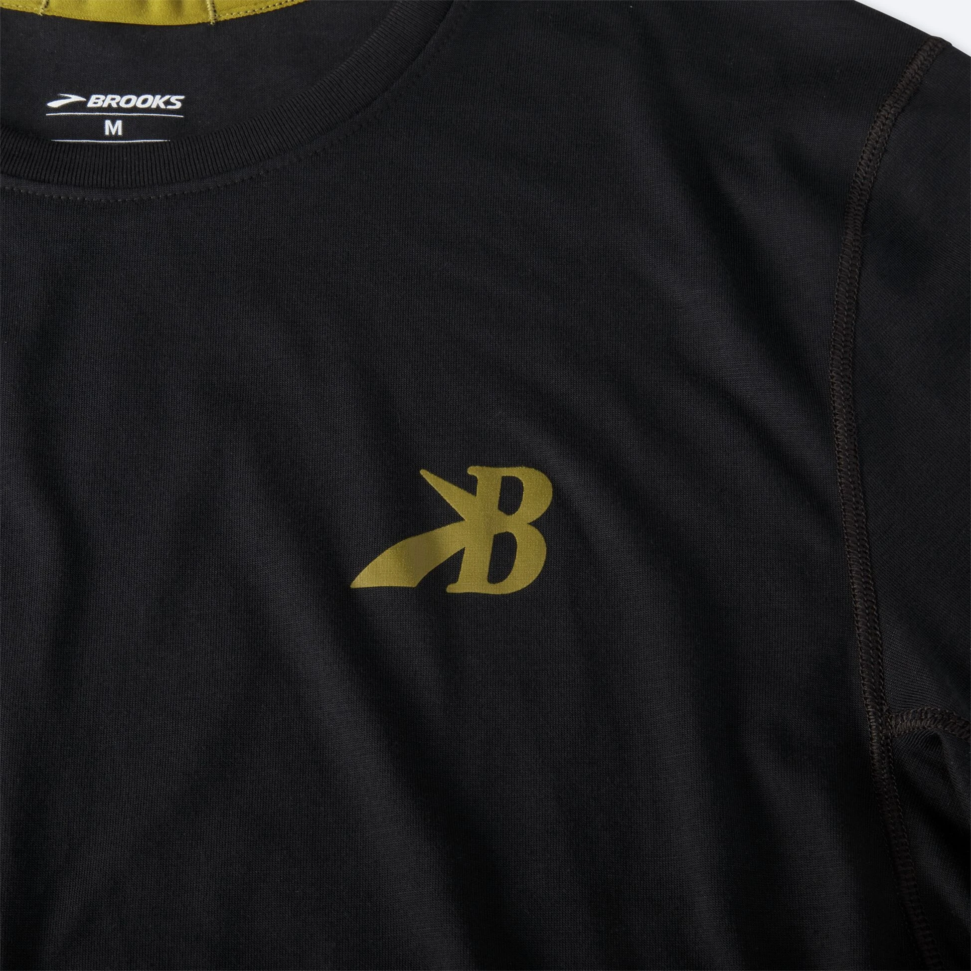 Brooks Distance Graphic Short Sleeve - Image 6