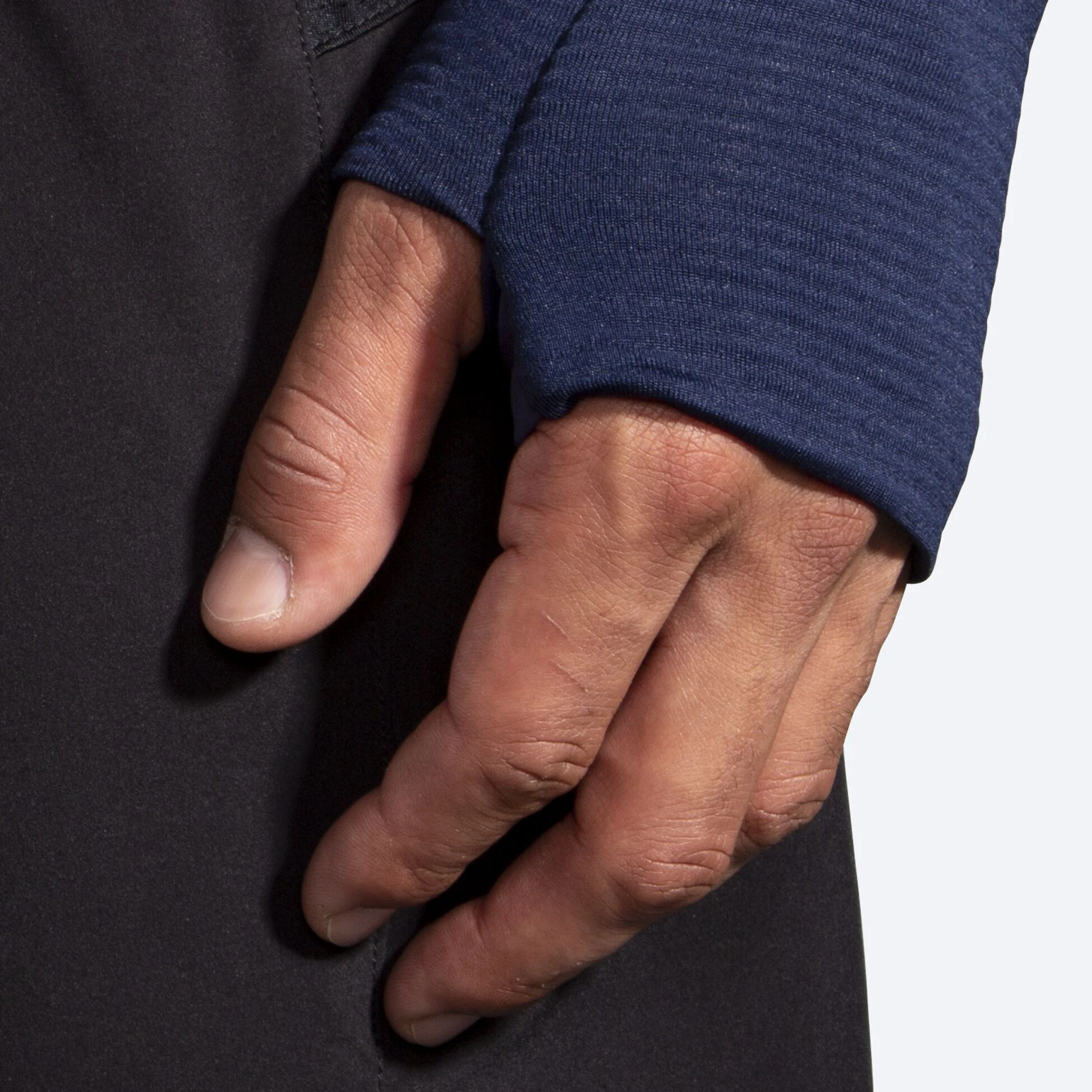 Brooks Notch Thermal Long Sleeve 451 - Navy - Image 9