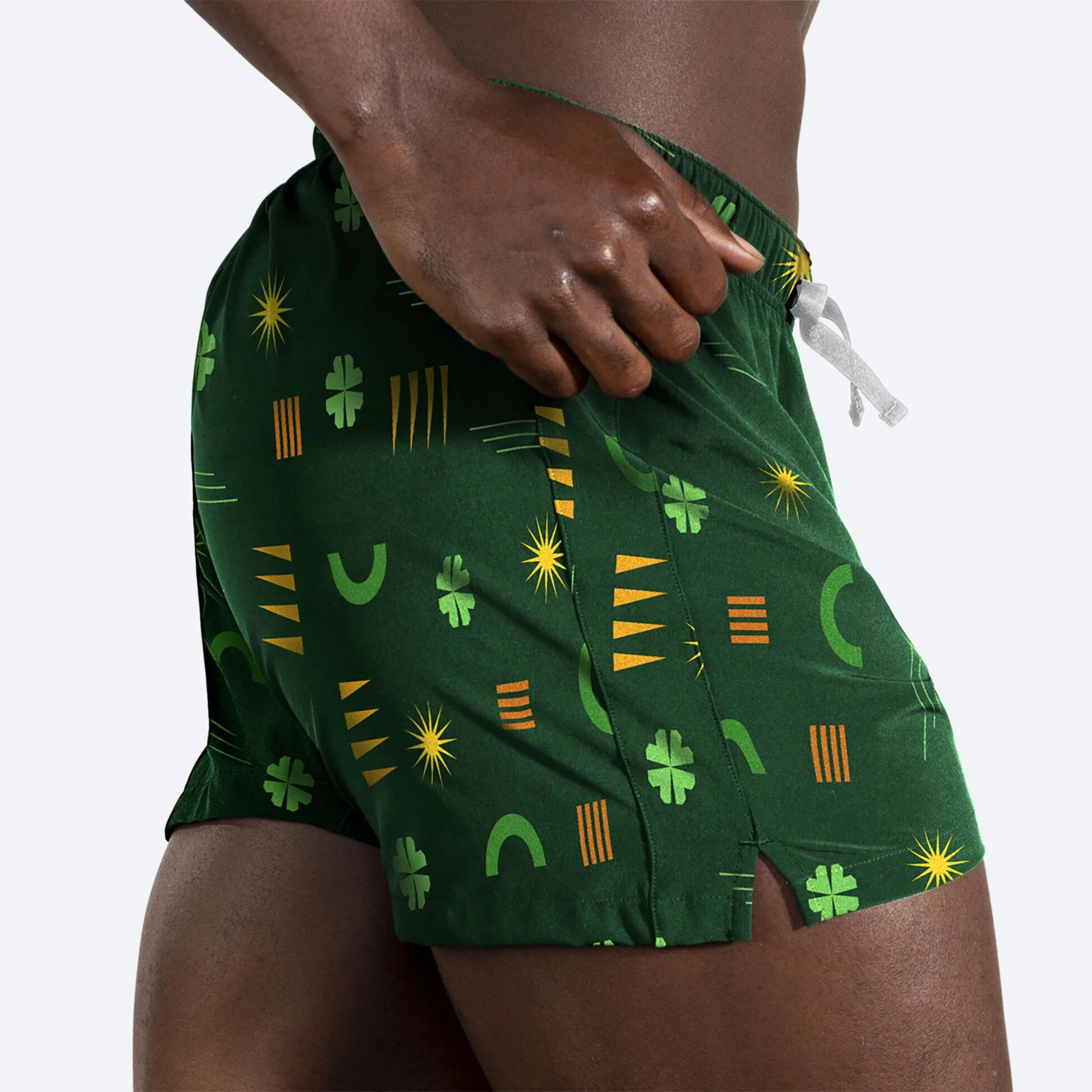 Brooks Moment 5" Short 327 - Green/Run Lucky - Image 4