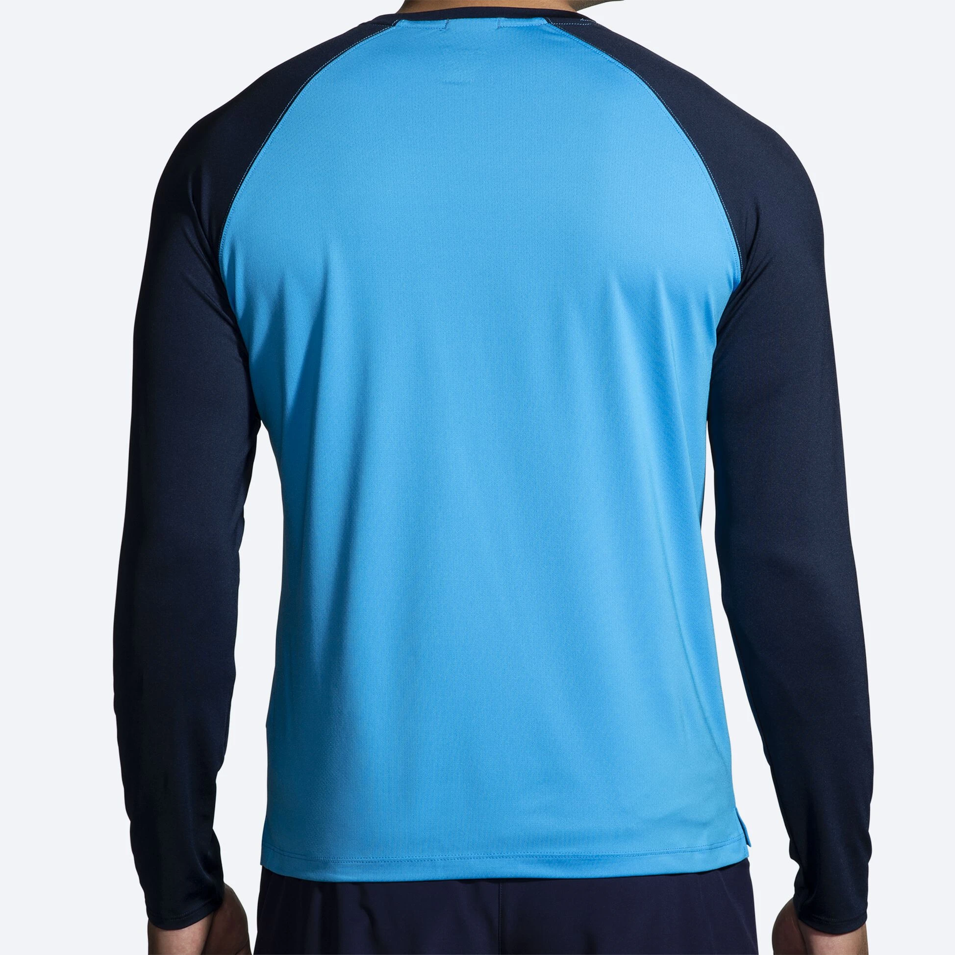 Brooks Atmosphere Long Sleeve 2.0 499 - Spring Break/Navy - Image 3