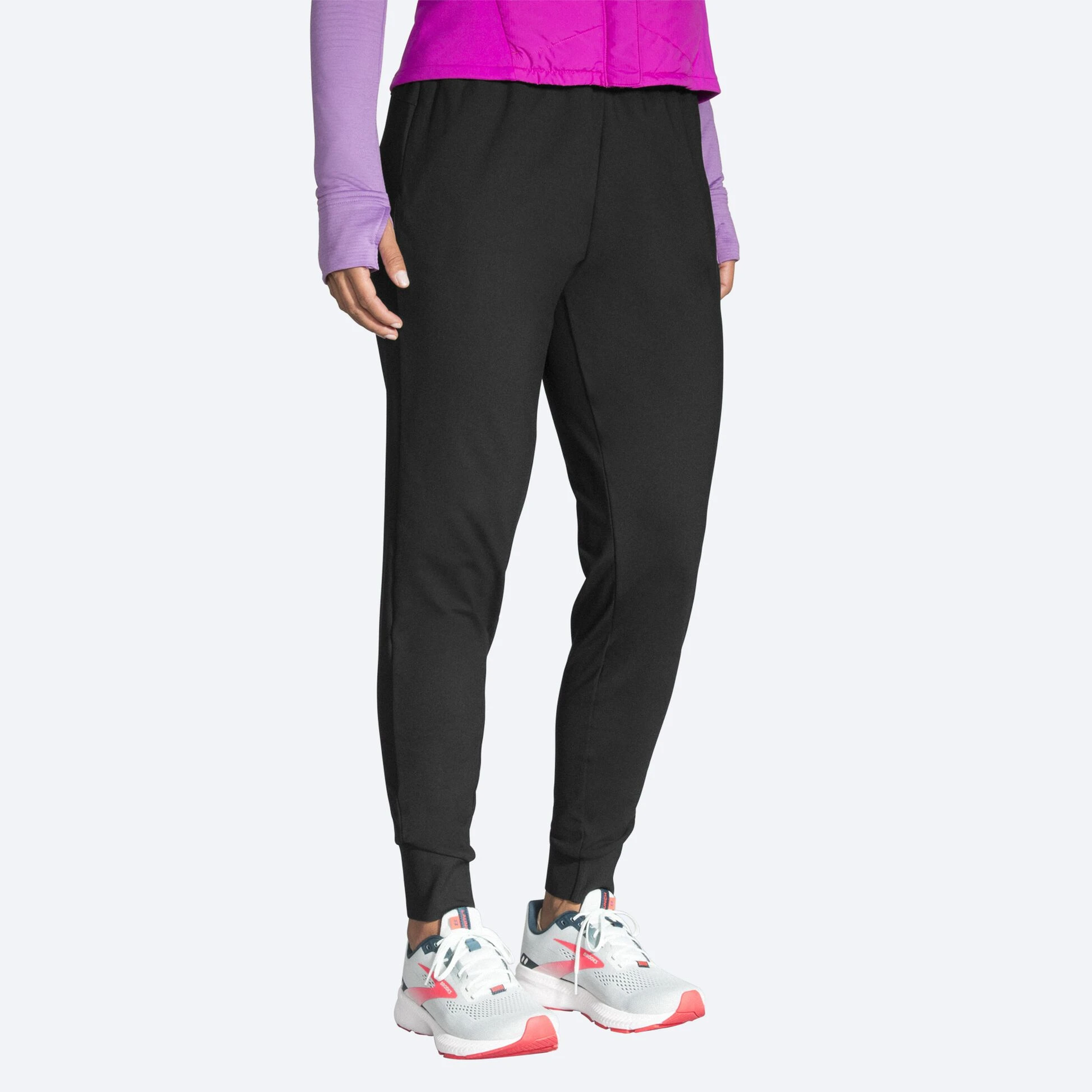 Brooks Momentum Thermal Pant 001 - Black - Image 3