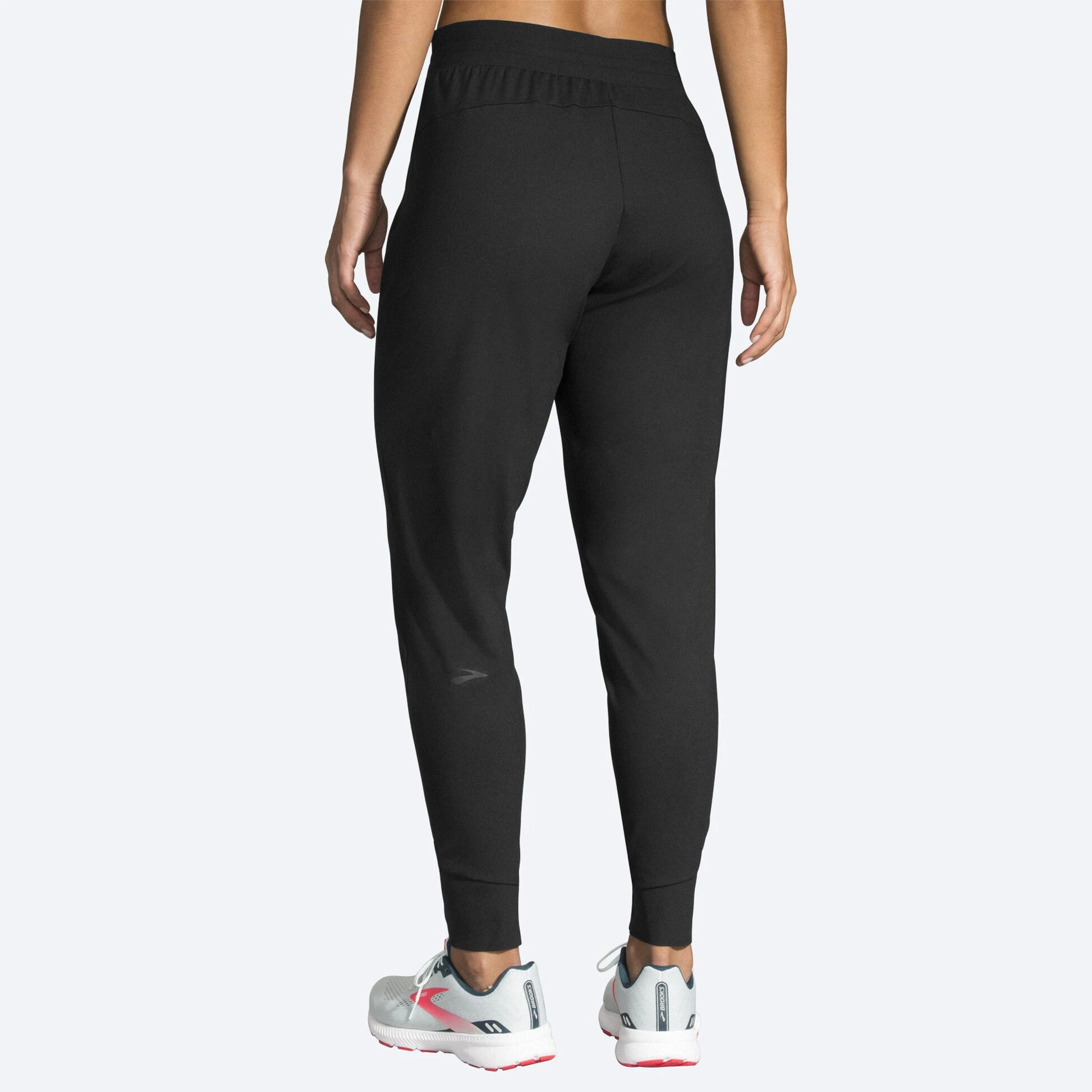 Brooks Momentum Thermal Pant 001 - Black - Image 4