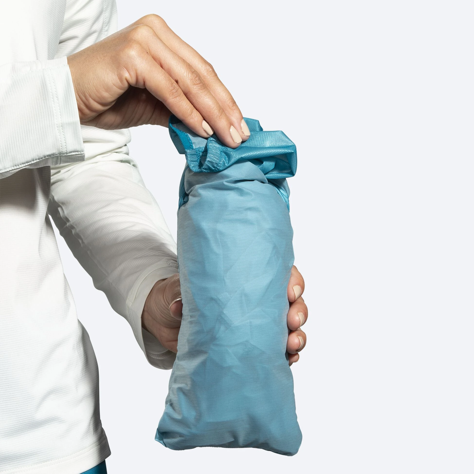 Brooks All Altitude Jacket 453 - Lagoon - Image 5