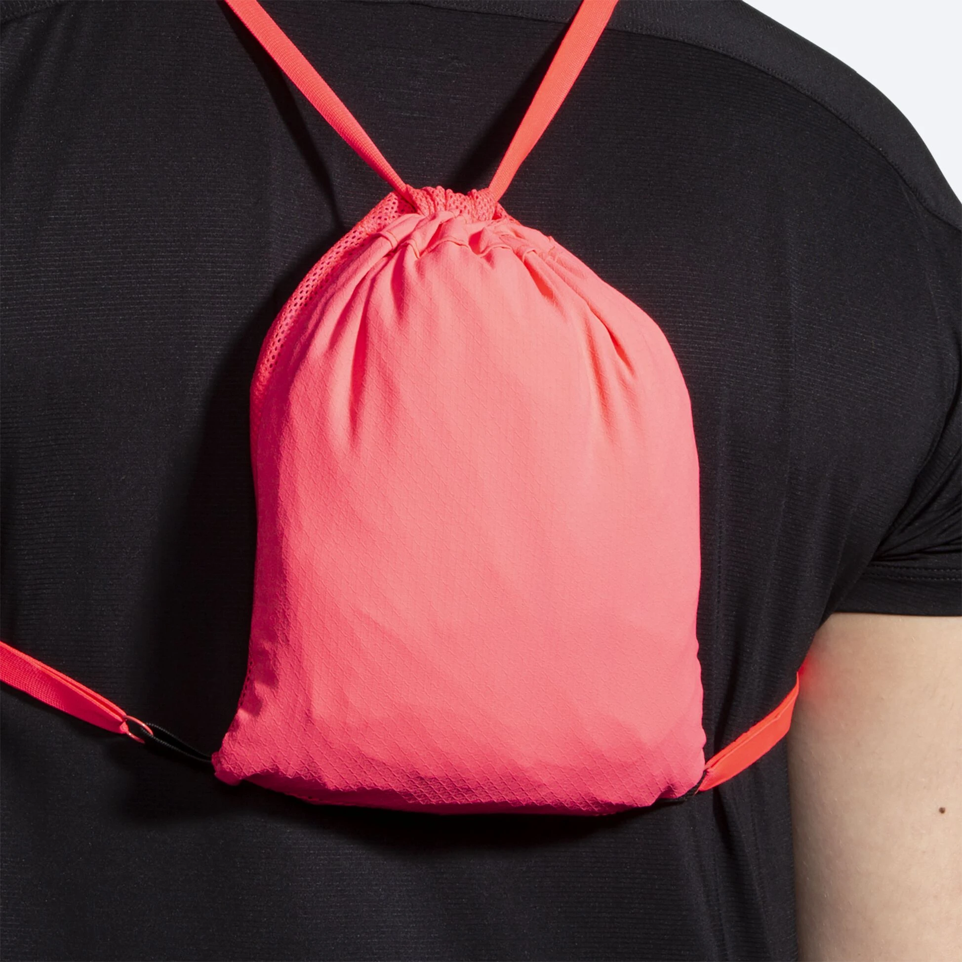 Brooks Canopy Jacket 633 - Razzmatazz/Quartz/Hyper Pink - Image 10