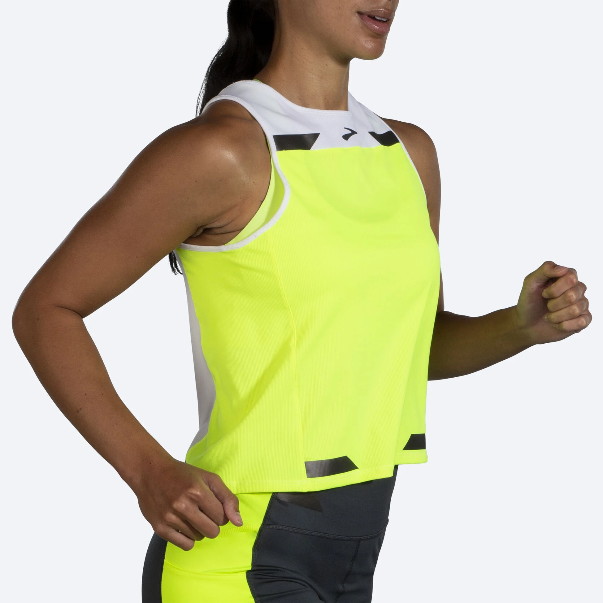 Brooks Run Visible Back-to-Front Tank 135 - White/Nightlife - Image 5