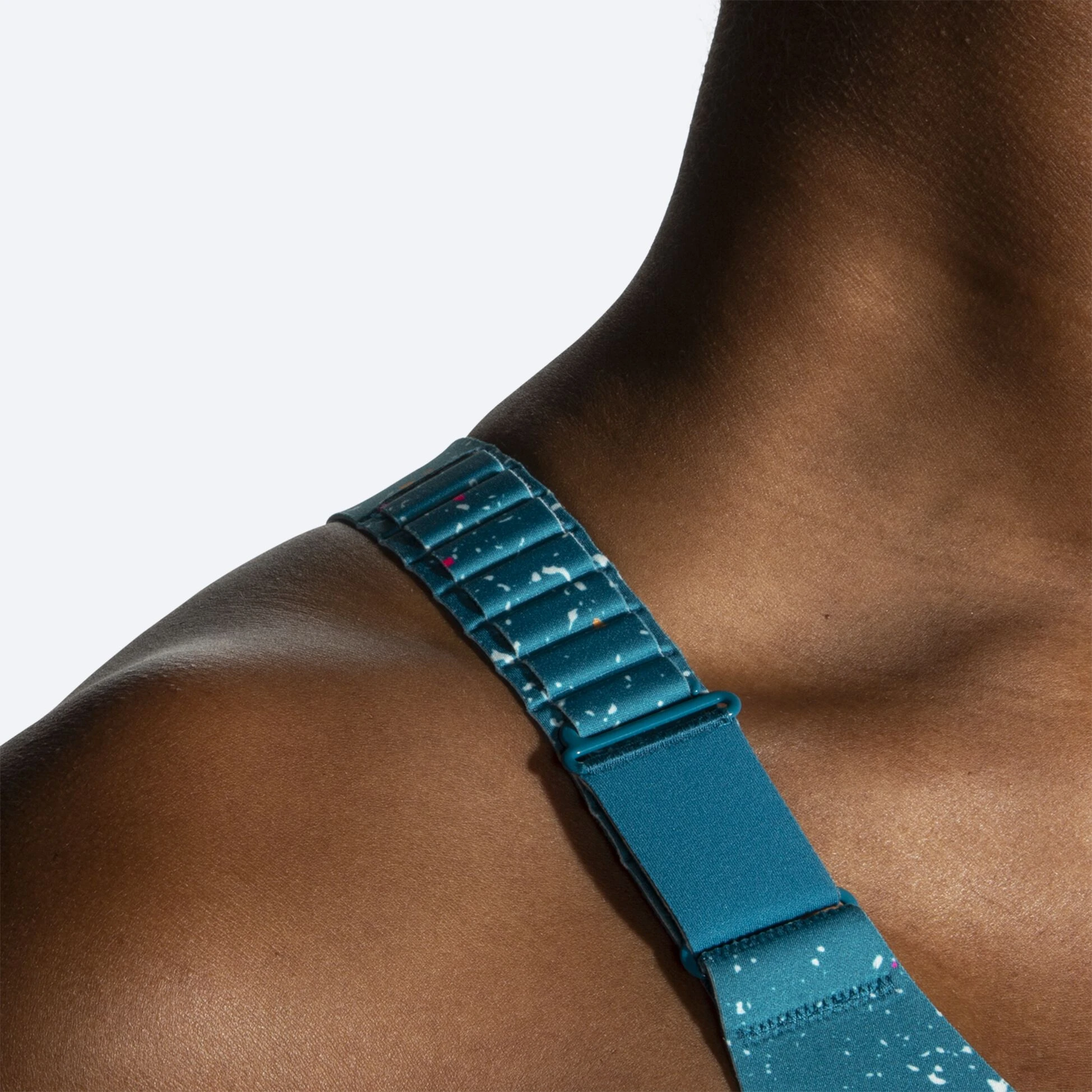 Brooks Dare Racerback Run Bra 2.0 464 - Lagoon Speckle Print - Image 9